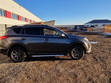 Toyota RAV4 2013 года за 9 000 000 тг. в Актобе – фото 3