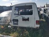 Mitsubishi Pajero 1989 года запчасти по кузову за 1 000 тг. в Актобе – фото 5