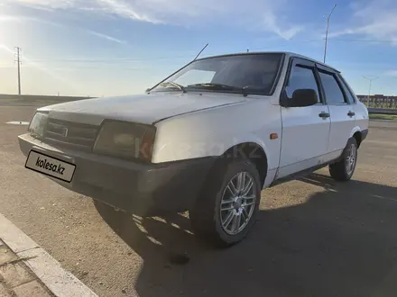 ВАЗ (Lada) 21099 2000 года за 850 000 тг. в Астана – фото 5