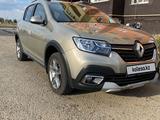 Renault Sandero Stepway 2021 года за 6 300 000 тг. в Актобе