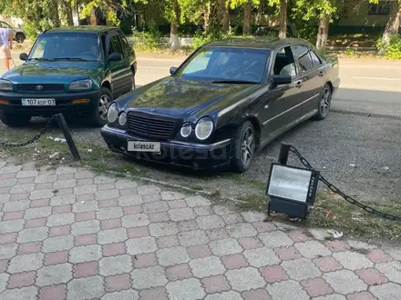Mercedes-Benz E 280 1996 года за 1 800 000 тг. в Астана – фото 5