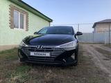 Hyundai Elantra 2020 годаfor8 000 000 тг. в Уральск – фото 2