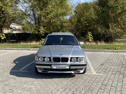 BMW 525 1996 года за 4 300 000 тг. в Шымкент – фото 6