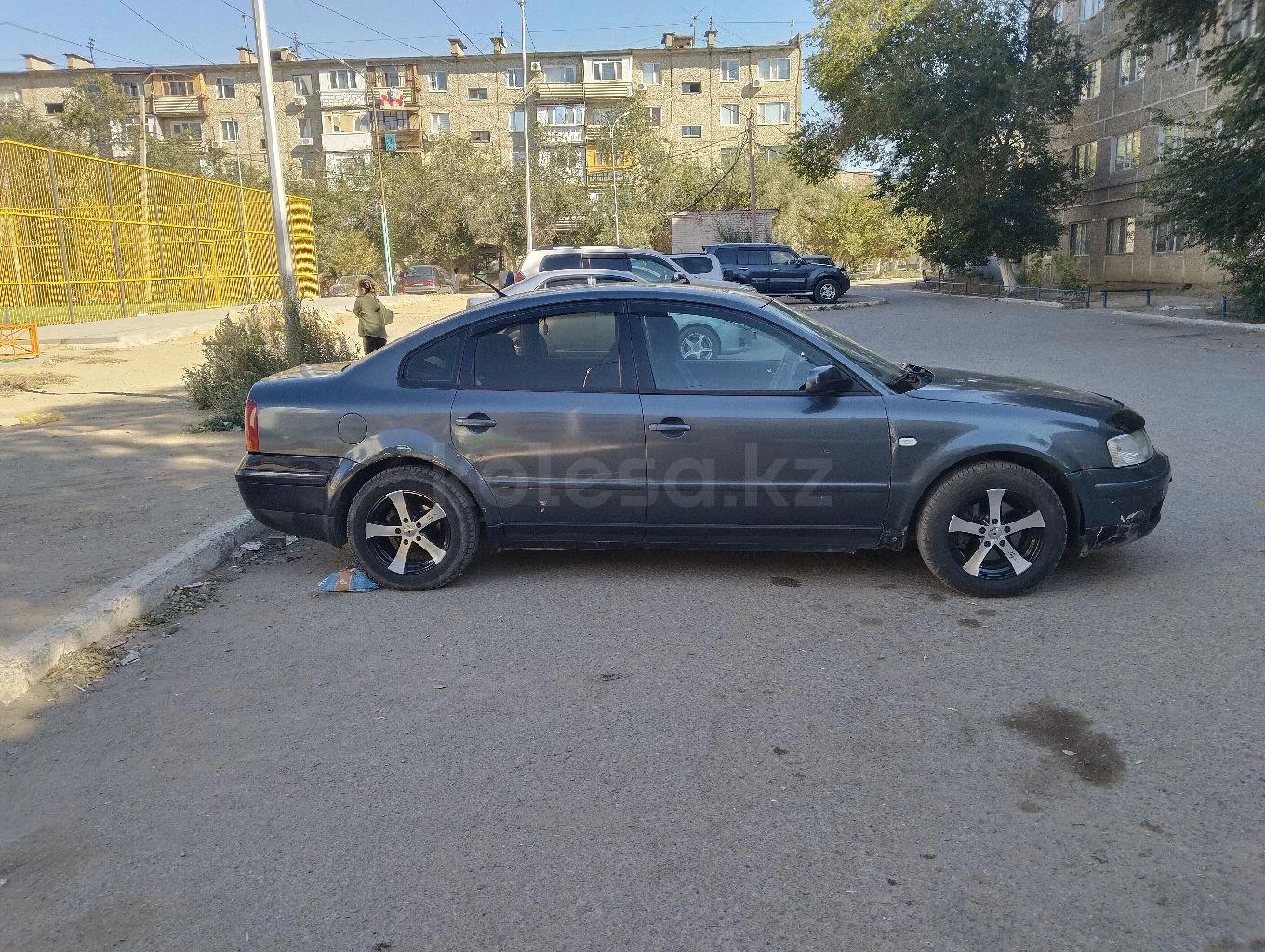 Volkswagen Passat 1999 г.