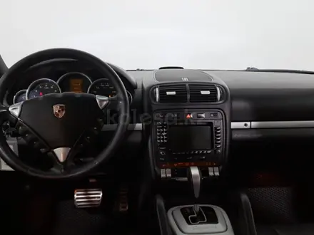 Porsche Cayenne 2007 года за 4 890 000 тг. в Астана – фото 20