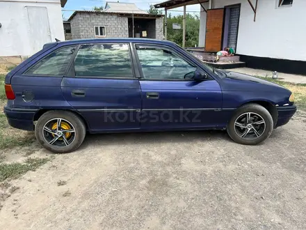 Opel Astra 1997 года за 980 000 тг. в Туркестан – фото 3