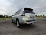 Toyota Land Cruiser Prado 2010 годаfor16 800 000 тг. в Актобе – фото 5