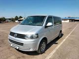 Volkswagen Caravelle 2013 года за 8 300 000 тг. в Астана