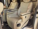 Toyota Granvia 2022 годаүшін37 000 000 тг. в Алматы – фото 3