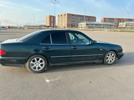 Mercedes-Benz E 230 1996 годаүшін2 200 000 тг. в Кокшетау – фото 11