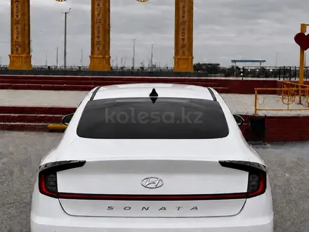 Hyundai Sonata 2020 года за 10 000 000 тг. в Актау – фото 2