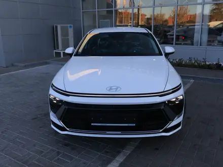 Hyundai Sonata Style 2026 года за 15 590 000 тг. в Астана – фото 2