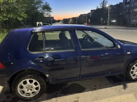 Volkswagen Golf 2001 года за 1 950 000 тг. в Караганда – фото 4