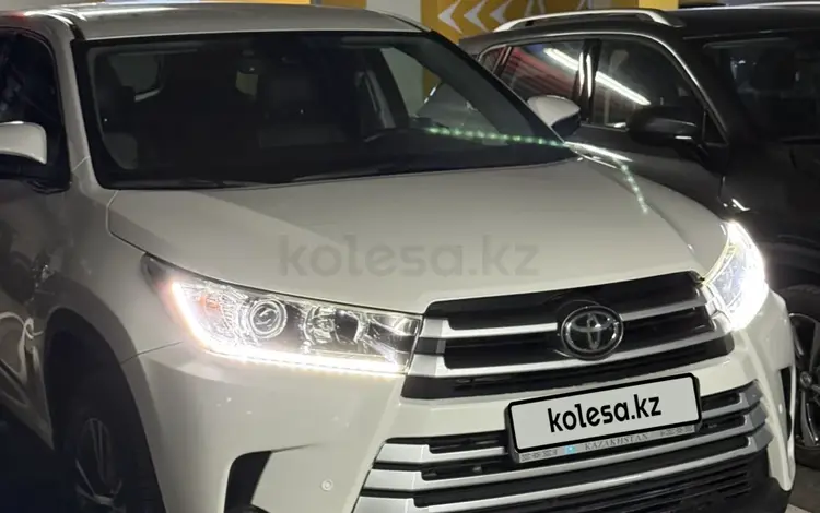 Toyota Highlander 2019 годаүшін16 500 000 тг. в Астана