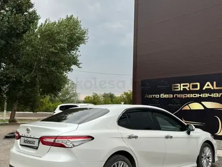 Toyota Camry 2018 года за 14 900 000 тг. в Экибастуз – фото 3