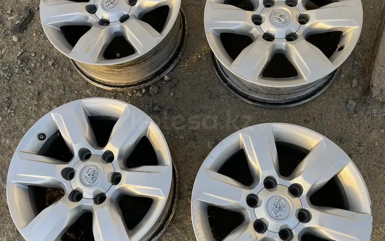 R17 оригинал Прадо 155 за 260 000 тг. в Атырау