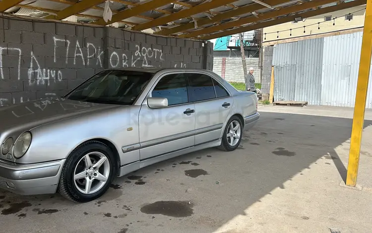 Mercedes-Benz E 280 1997 года за 3 800 000 тг. в Шымкент