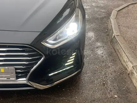 Hyundai Sonata 2017 года за 5 800 000 тг. в Астана – фото 2