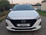 Hyundai Accent 2020 годаfor7 360 000 тг. в Алматы – фото 2