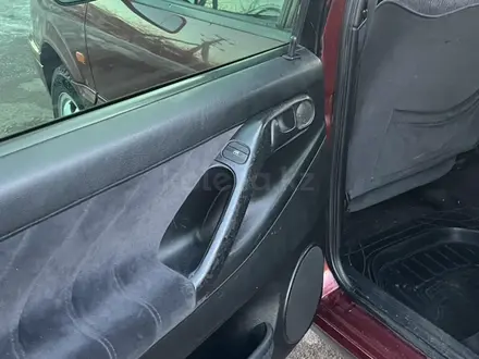 Volkswagen Passat 1995 года за 1 600 000 тг. в Астана – фото 12