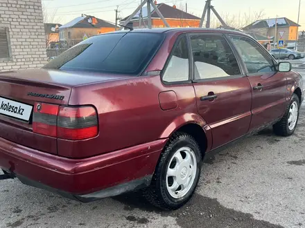 Volkswagen Passat 1995 года за 1 600 000 тг. в Астана – фото 27