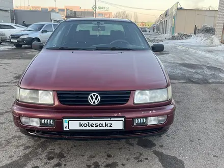 Volkswagen Passat 1995 года за 1 600 000 тг. в Астана – фото 33