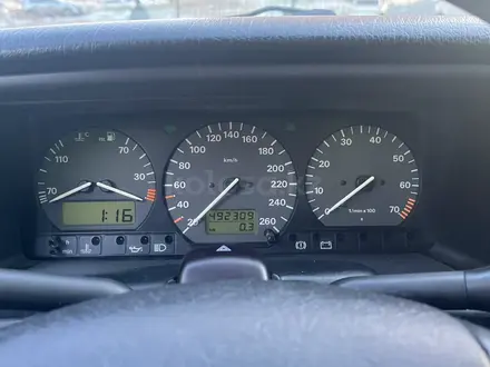 Volkswagen Passat 1995 года за 1 600 000 тг. в Астана – фото 5