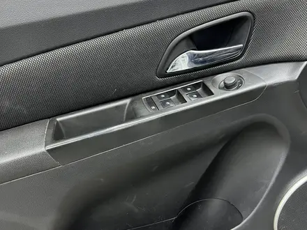 Chevrolet Cruze 2014 года за 4 850 000 тг. в Шымкент – фото 7