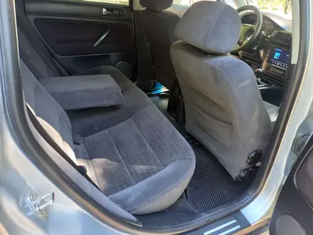 Volkswagen Passat 2002 года за 2 800 000 тг. в Астана – фото 12