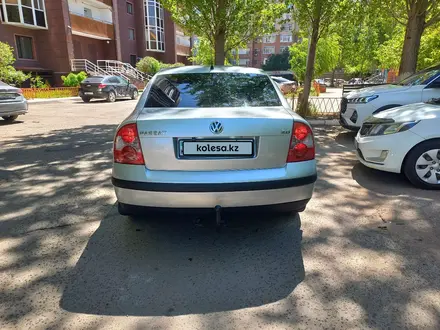 Volkswagen Passat 2002 года за 2 800 000 тг. в Астана – фото 21
