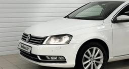 Volkswagen Passat 2014 года за 5 890 000 тг. в Астана – фото 2