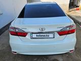 Toyota Camry 2016 года за 12 200 000 тг. в Шымкент