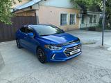 Hyundai Elantra 2016 года за 7 200 000 тг. в Шымкент – фото 2