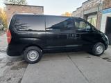 Hyundai H-1 2011 года за 9 300 000 тг. в Усть-Каменогорск – фото 3