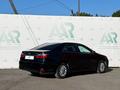 Toyota Camry 2016 года за 11 300 000 тг. в Семей – фото 4