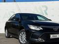 Toyota Camry 2016 года за 11 300 000 тг. в Семей – фото 2