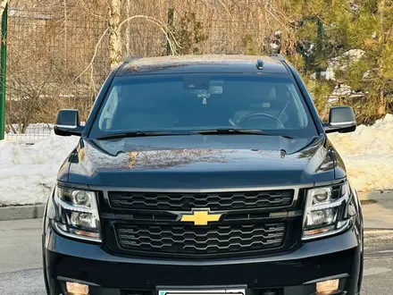 Chevrolet Tahoe 2019 года за 27 500 000 тг. в Алматы – фото 4