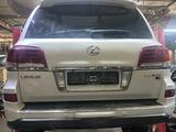 Lexus LX 570 2013 года за 30 000 тг. в Алматы – фото 2