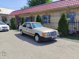 Mercedes-Benz E 200 1988 годаfor1 400 000 тг. в Алматы