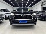 Toyota Highlander 2022 года за 22 460 000 тг. в Алматы