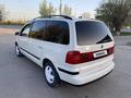 Volkswagen Sharan 2001 годаүшін3 100 000 тг. в Аксай – фото 7