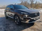 Hyundai Santa Fe 2022 годаfor18 700 000 тг. в Алматы