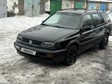 Volkswagen Golf 1994 годаfor1 750 000 тг. в Караганда