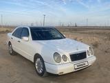 Mercedes-Benz E 320 1998 годаүшін3 000 000 тг. в Жанаозен – фото 3