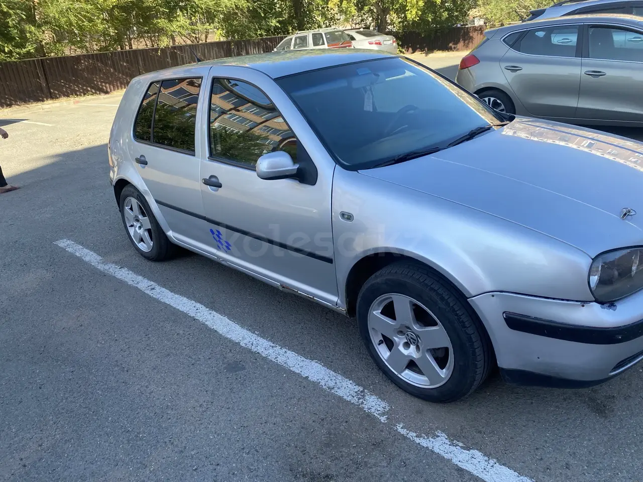 Volkswagen Golf, 2001