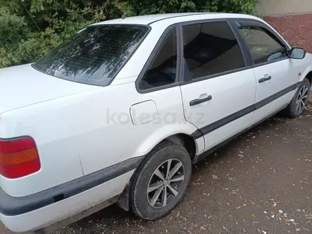 Volkswagen Passat 1995 года за 1 600 000 тг. в Кокшетау – фото 2