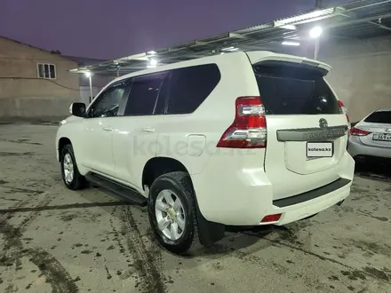 Toyota Land Cruiser Prado 2014 года за 18 000 000 тг. в Шымкент – фото 10