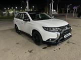 Mitsubishi Outlander 2022 годаfor13 800 000 тг. в Актобе – фото 3