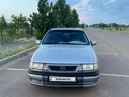 Opel Vectra 1994 года за 1 500 000 тг. в Актобе – фото 5