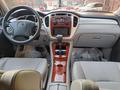 Toyota Highlander 2004 годаүшін8 200 000 тг. в Алматы – фото 13